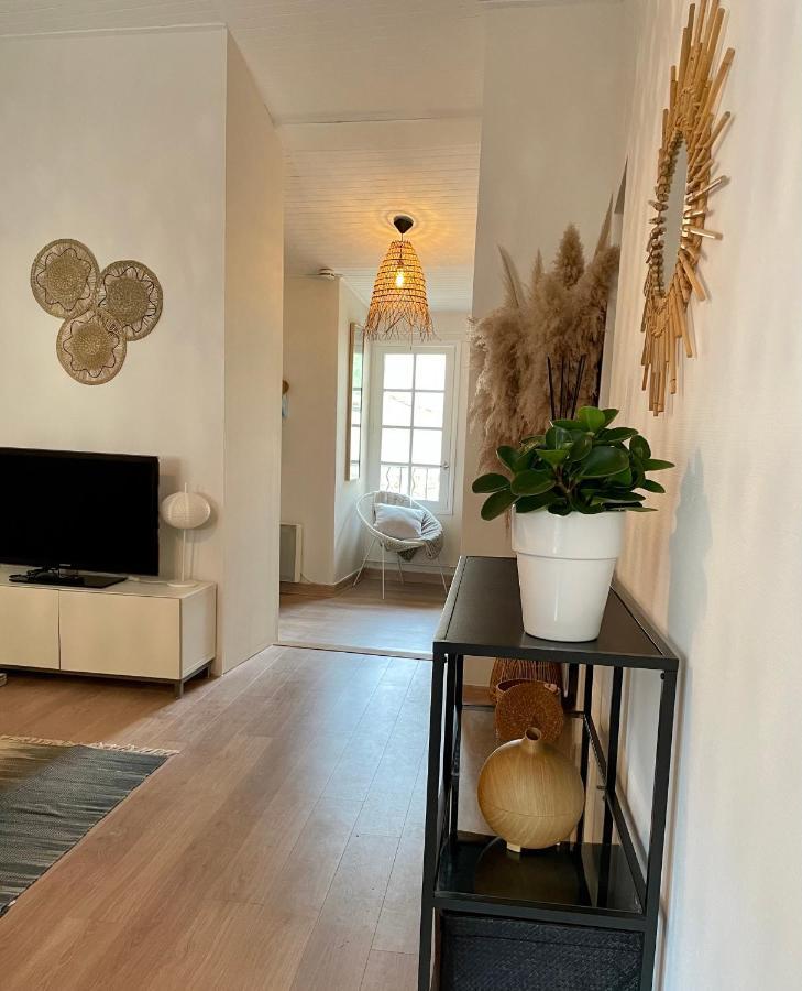 Appartement Aux Pieds Du Palais Des Papes. 아비뇽 외부 사진