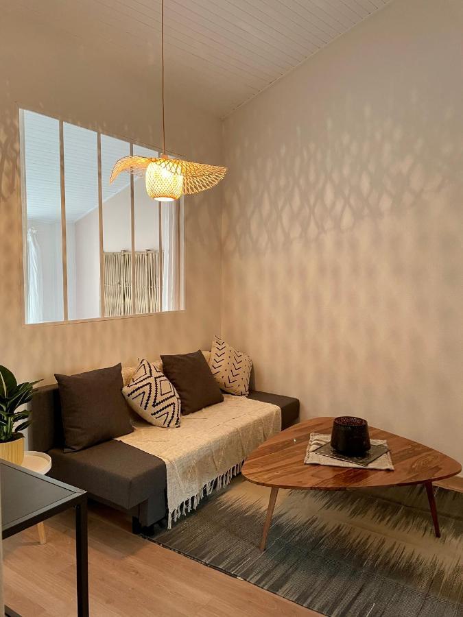 Appartement Aux Pieds Du Palais Des Papes. 아비뇽 외부 사진